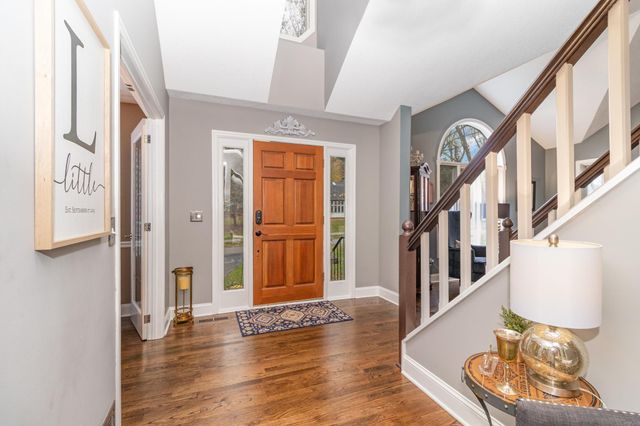 14011 Minnehaha Place, Minnetonka, MN 55391