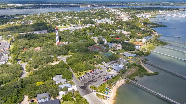 19 Palmetto Ave, St Augustine, FL 32080