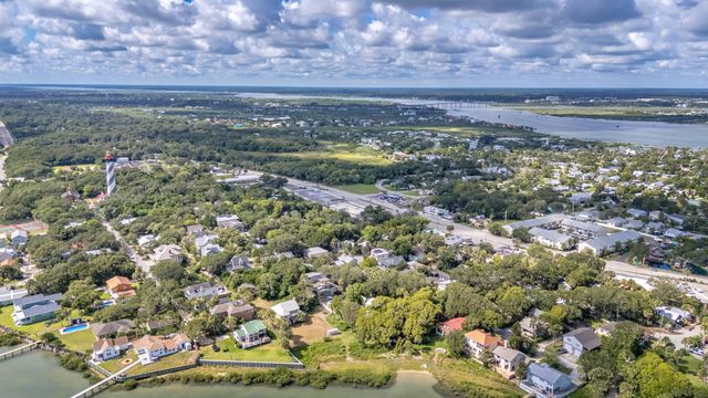 19 Palmetto Ave, St Augustine, FL 32080