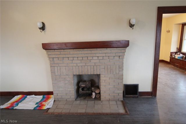 56 N Osborn, Youngstown, OH 44509