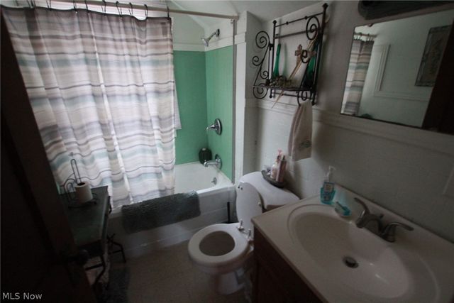 56 N Osborn, Youngstown, OH 44509