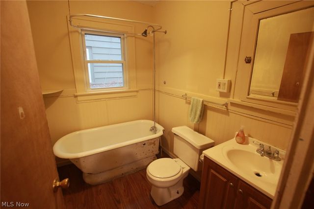 56 N Osborn, Youngstown, OH 44509