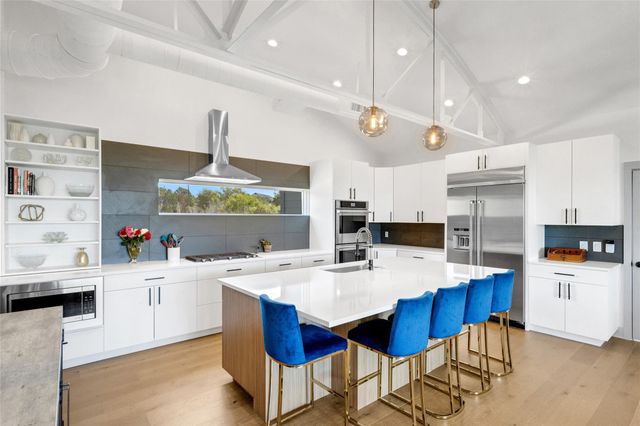 4227 Eck LN, Austin, TX 78734