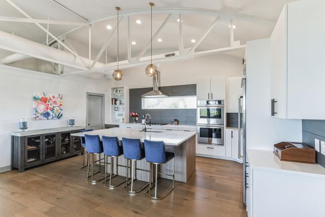 4227 Eck LN, Austin, TX 78734