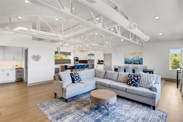 4227 Eck LN, Austin, TX 78734