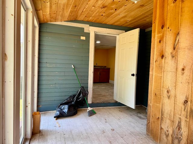 14-16 Meetinghouse Hill Road, Sutton, NH 03260
