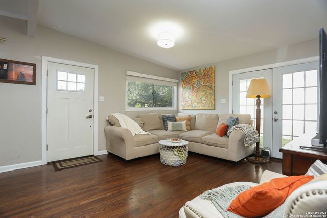 514 Brightwood, San Antonio, TX 78209