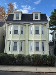 8 Beethoven Street 3L, Boston, MA 02119