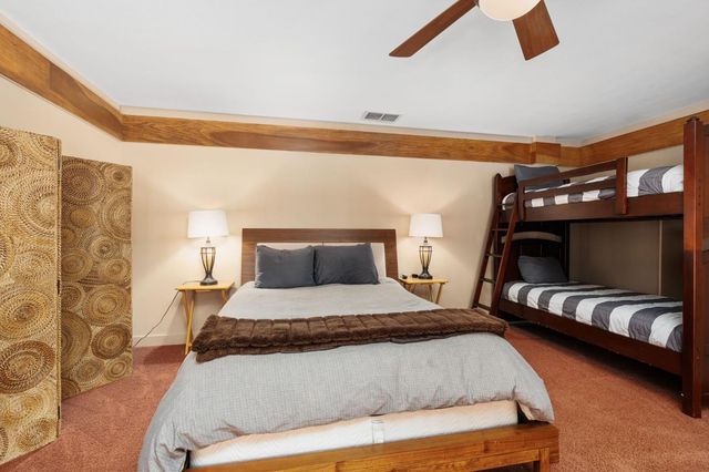 42478 Pinnacle Lane, Shaver Lake, CA 93664
