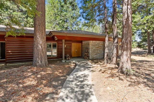 42478 Pinnacle Lane, Shaver Lake, CA 93664
