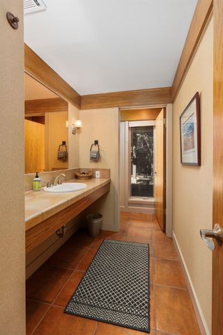 42478 Pinnacle Lane, Shaver Lake, CA 93664