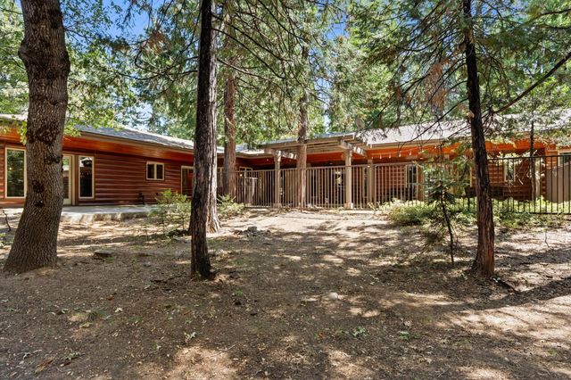 42478 Pinnacle Lane, Shaver Lake, CA 93664