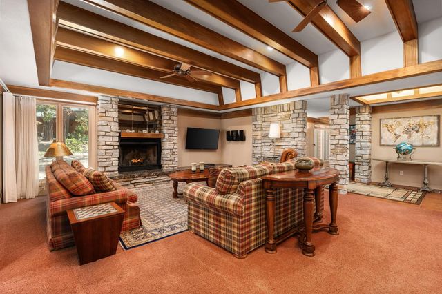 42478 Pinnacle Lane, Shaver Lake, CA 93664