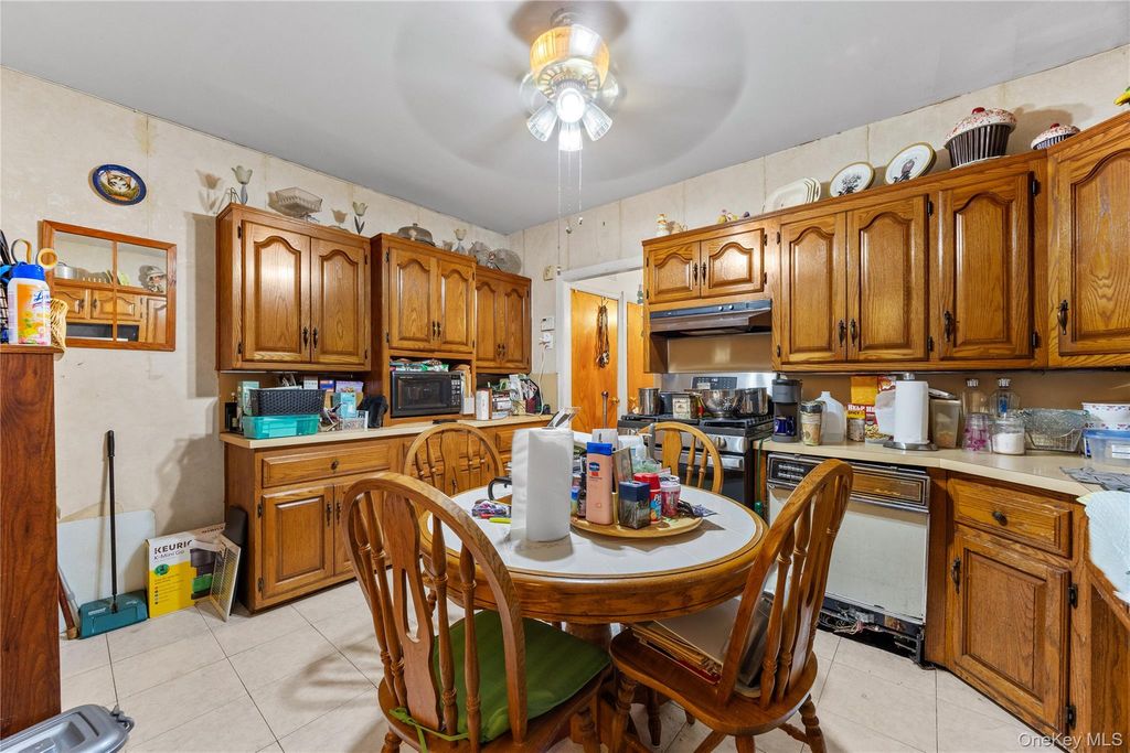 8118 7th Avenue, Brooklyn, NY 11228 — photo 4