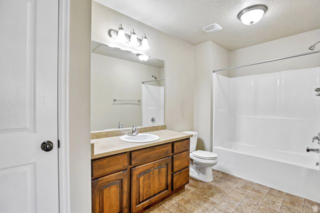7054 S GREENSAND DR, West Jordan, UT 84084