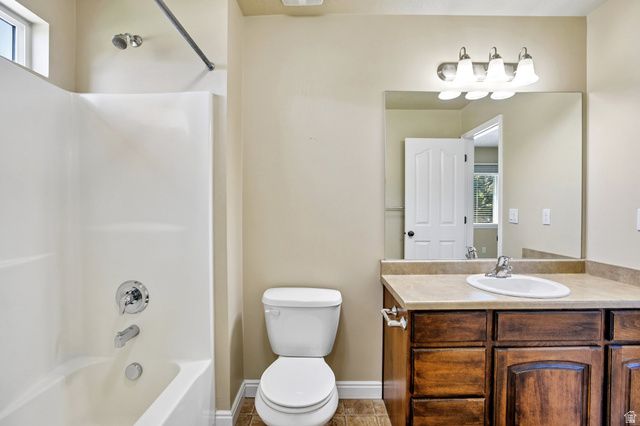 7054 S GREENSAND DR, West Jordan, UT 84084