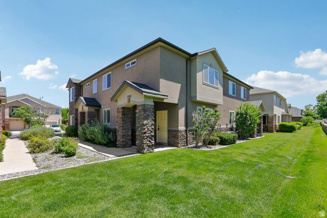 7054 S GREENSAND DR, West Jordan, UT 84084
