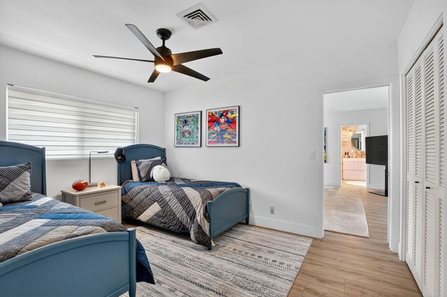 891 SW Hickory Terrace, Boca Raton, FL 33486