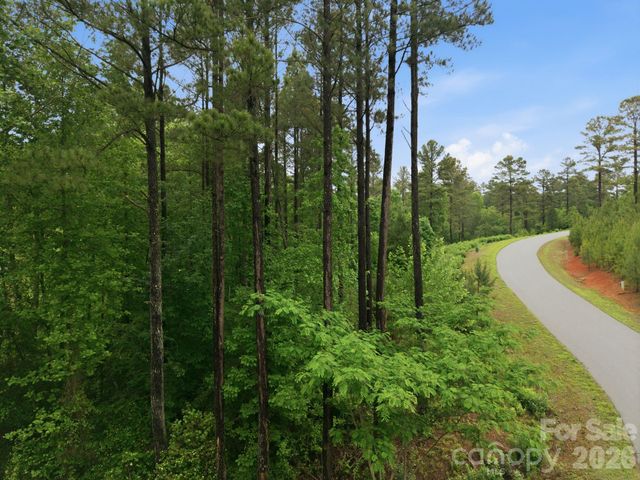 1626 Lake Vista Drive NE, Connelly Springs, NC 28612