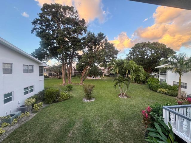346 Windsor O, West Palm Beach, FL 33417