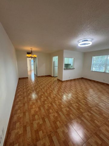 346 Windsor O, West Palm Beach, FL 33417