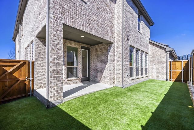 613 Damsel June Street, Lewisville, TX 75056