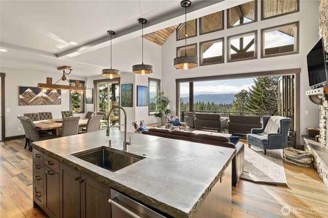 570 Paintbrush Lane, Ronald, WA 98940