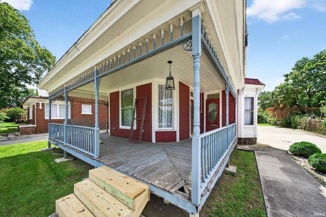 1164 Lincoln Way, South Bend, IN 46601