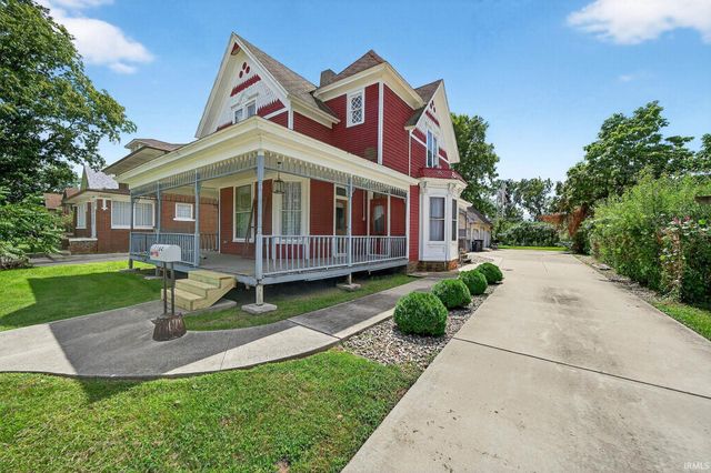 1164 Lincoln Way, South Bend, IN 46601