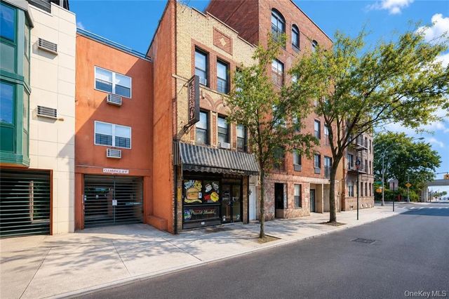 10 Bay Ridge Avenue, Brooklyn, NY 11220