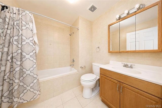 10 Bay Ridge Avenue, Brooklyn, NY 11220