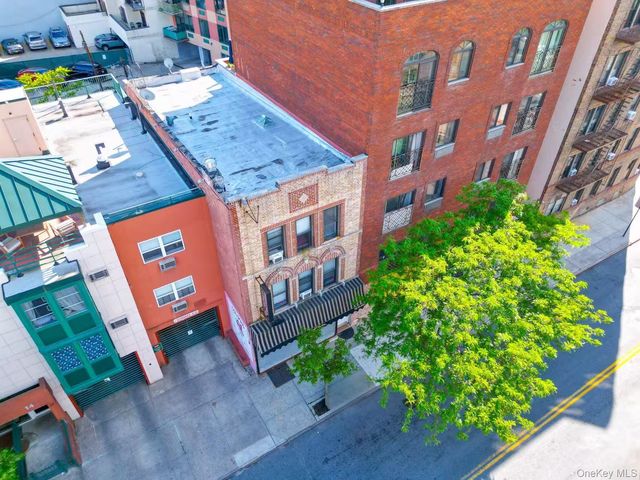 10 Bay Ridge Avenue, Brooklyn, NY 11220
