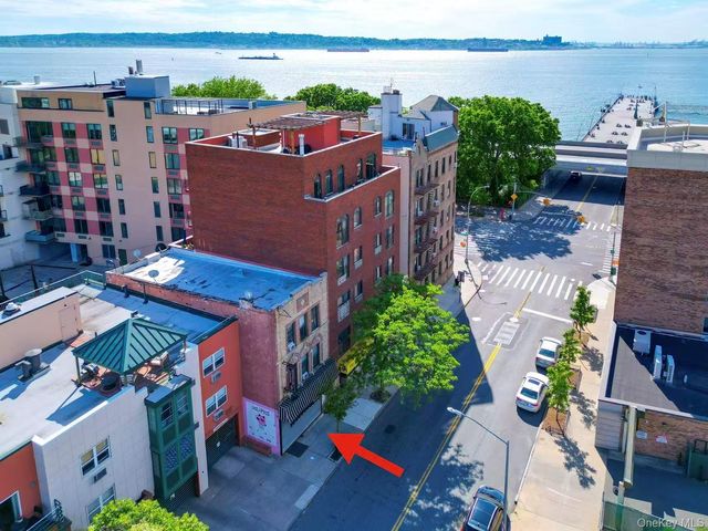 10 Bay Ridge Avenue, Brooklyn, NY 11220