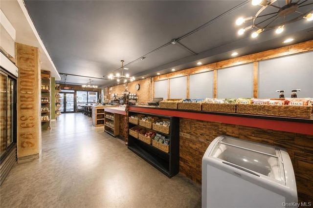 10 Bay Ridge Avenue, Brooklyn, NY 11220