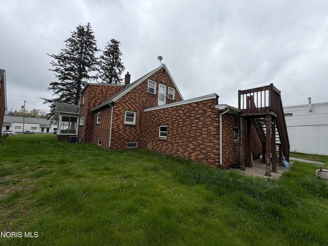 4705 W Bancroft Street, Toledo, OH 43615
