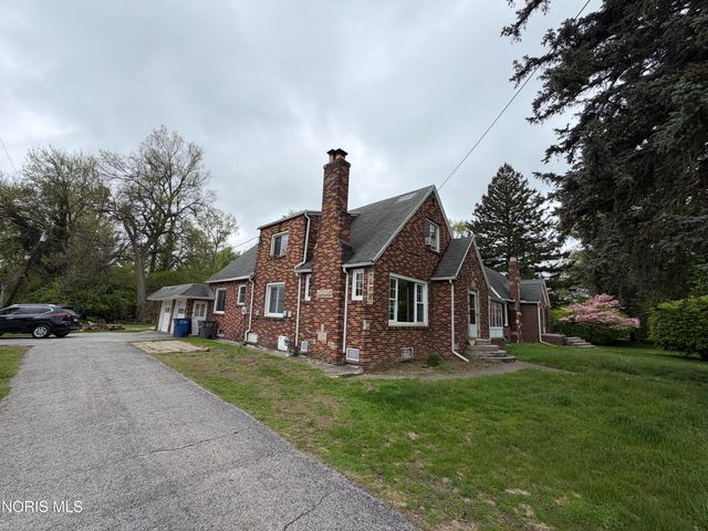 4705 W Bancroft Street, Toledo, OH 43615