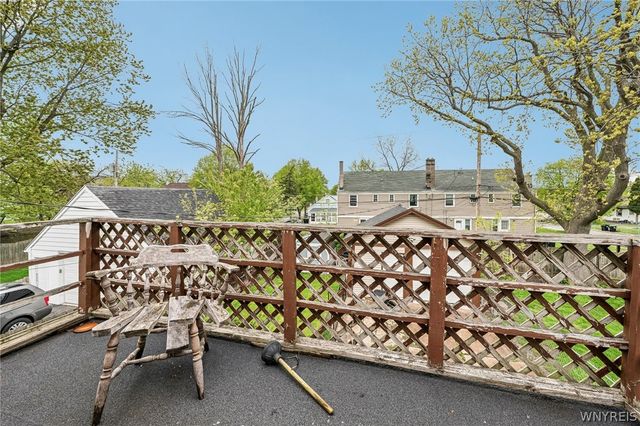 52 Commodore Avenue, Tonawanda, NY 14150