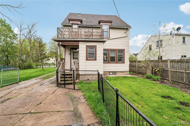 52 Commodore Avenue, Tonawanda, NY 14150