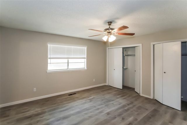 916 Clear Creek Drive, Yukon, OK 73099