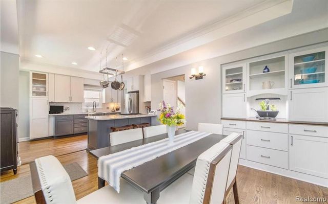 986 Smith Avenue, Birmingham, MI 48009