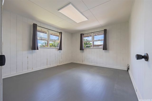 377 Hoomalu Street, Pearl City, HI 96782