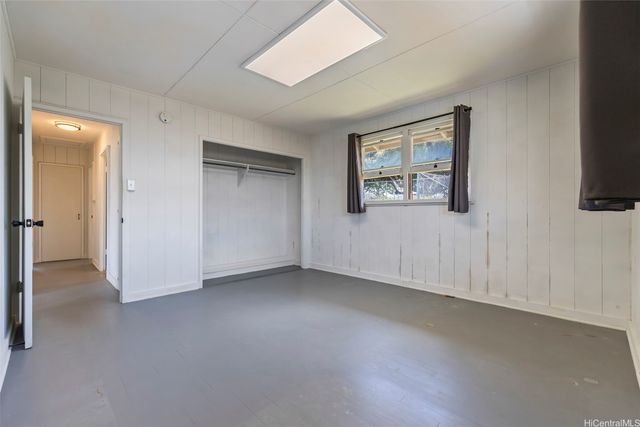 377 Hoomalu Street, Pearl City, HI 96782