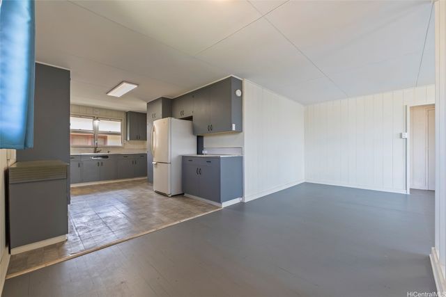 377 Hoomalu Street, Pearl City, HI 96782