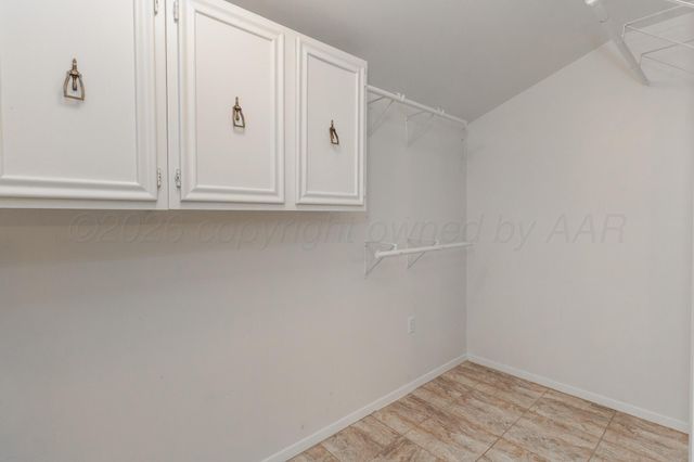 4714 S BONHAM Street, Amarillo, TX 79110