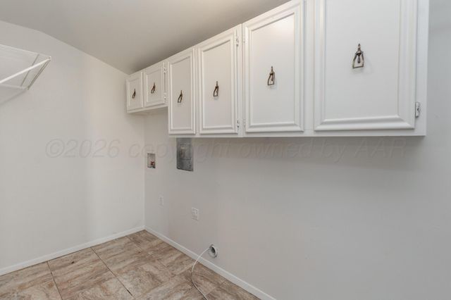 4714 S BONHAM Street, Amarillo, TX 79110