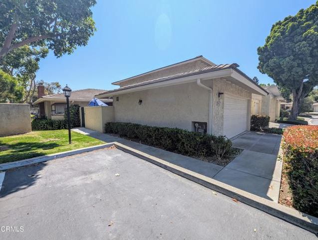 967 Murdoch Lane, Ventura, CA 93003