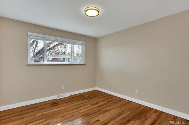 5429 S Lakeview Way, Littleton, CO 80120