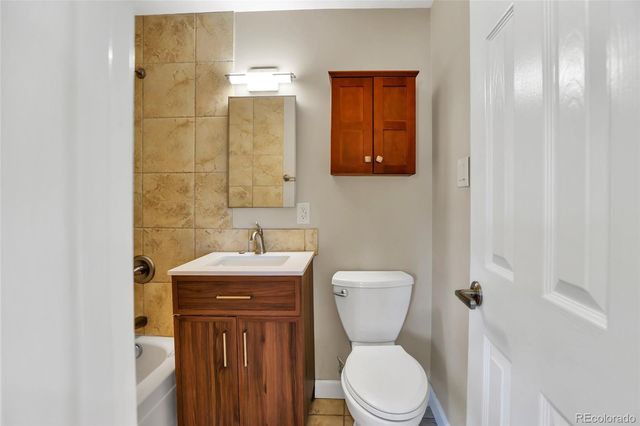 5429 S Lakeview Way, Littleton, CO 80120