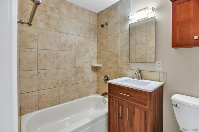 5429 S Lakeview Way, Littleton, CO 80120