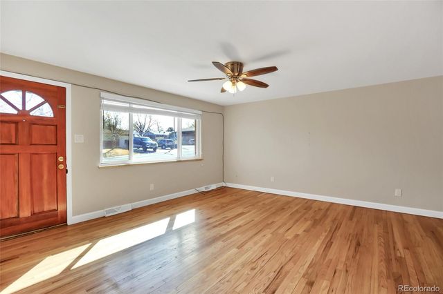 5429 S Lakeview Way, Littleton, CO 80120